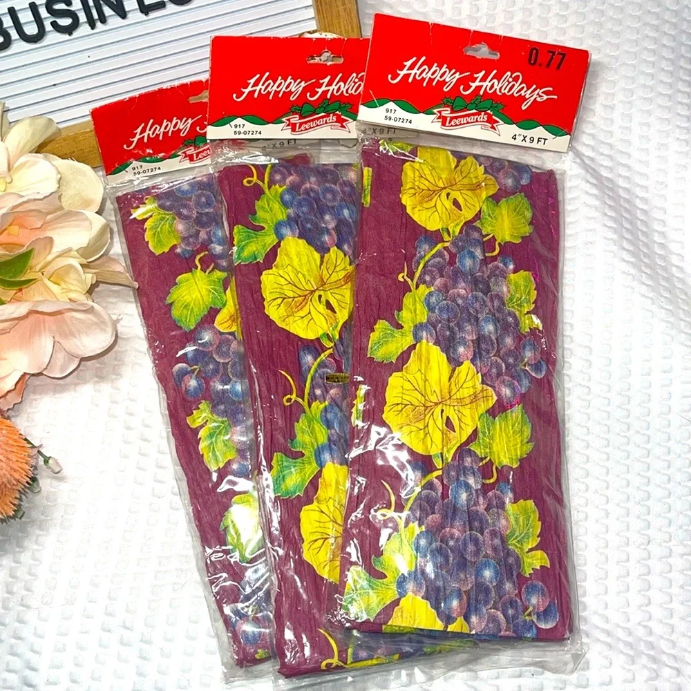 Vintage Happy Holidays Leewards lot 3 Pack 4”x9 Ft Grapes Winery Rare